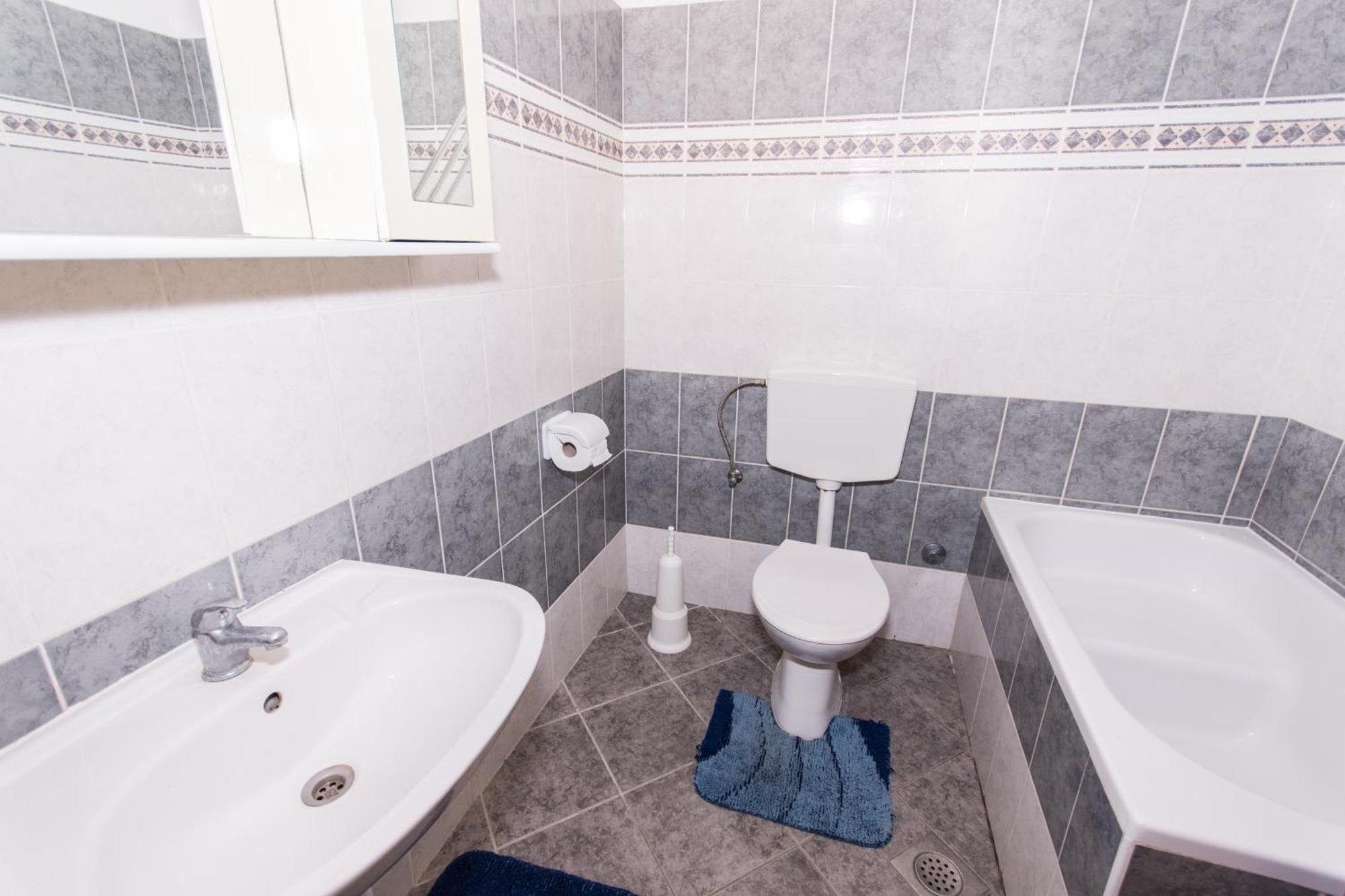 Apartments Vaska Τρογκίρ Εξωτερικό φωτογραφία